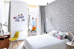 Pour ceux qui souhaitent profiter de la convivialité de l’auberge tout en ayant   SLO Living Hostel - Chambre privée Room in hostel vacation rental 29914729