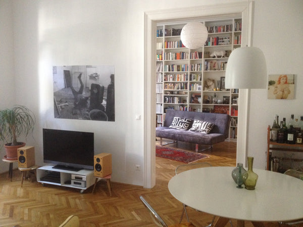 Light and airy spacious 'Altbau' flat, recently renovated, in the 9th District.  Amsterdam, Netherlands Bright stylish flat close to centre Entire rental unit vacation rental 6641535