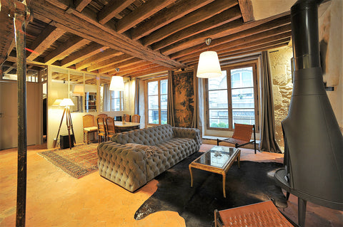 3 bedroom apartment located in a 18th century building on rue des Gravilliers a  Paris, France Historical 3 bedroom apartment in Le Marais Entire rental unit vacation rental 22578704