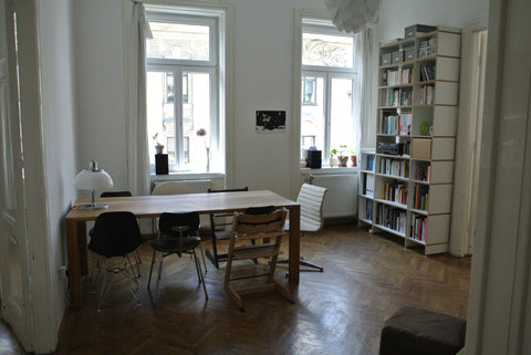 A 80 m² sunny 3-room apartment on the 3rd floor with high ceilings,  located in  Vienna, Austria Beautiful typical Viennese ''Altbau'' apartment Entire rental unit vacation rental 13096219