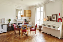 Cosy, sunny 2 bedrooms, double living room, view over trees, beautiful stone bui Paris, France Charming flat Bastille Paris Entire rental unit vacation rental 6059287