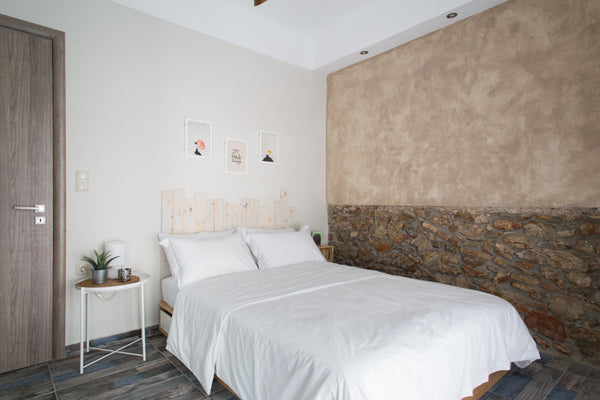 Fridge, stove with oven, machine for various drinks, Smart TV full HD satellite, GR Special studio in the heart of Athens! Entire rental unit vacation rental 27677003