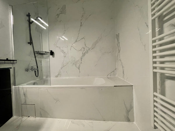 Vanuit deze centraal gelegen ruimte ligt alles voor de hele groep binnen handber  Groote Appartement in Brussel Centraal gelegen Entire condo vacation rental 710890000098698190