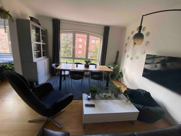 Min lejlighed ligger 1 km. Fra Vanløse st. og der er gratis parkering på vejen.  Frederiksberg, Denmark Flot lejlighed tæt på Vanløse metro. Entire rental unit vacation rental 53778726
