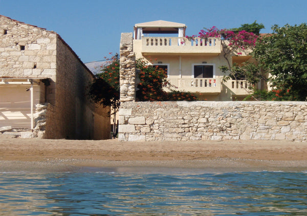 <b>The space</b><br />ABOUT PROPERTY<br />In the northwestern coast of Crete, in Kalyves, Greece Asterias Apartment With Sea View! Entire serviced apartment vacation rental 5449356