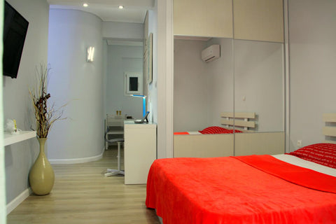 Apartment 37 sq.m. located in a quiet street in the center of the Kallithea area Los Angeles, California, United States Studio "Nataly" in Kallithea. Entire rental unit vacation rental 45838328