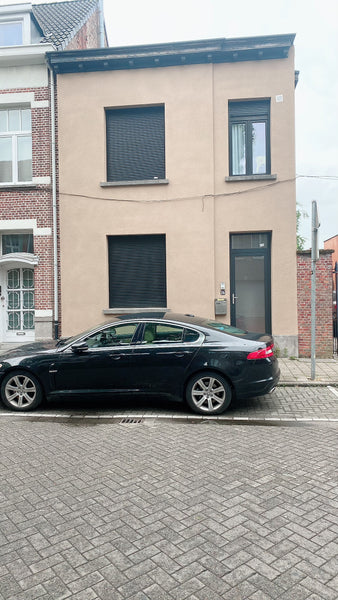 Kick back and relax in this calm, stylish space. Mortsel, Belgium Cheerfull two bed rooms with two washrooms Mortsel Entire home vacation rental 617475795041007727
