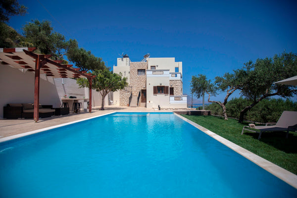 Villa Veghέra is a spacious, comfortable home near the small town of Kissamos. A Pireas, Greece Villa Veghera - Join Crete! Entire home vacation rental 6411724