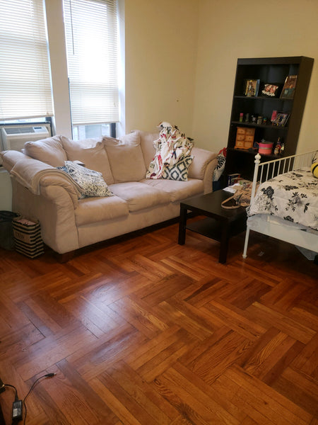 2 bedrooms  WITH a eat in   kitchen and large  bathroom<br />clean and quiet and New York, NY Rental unit in Queens · 2 bedrooms · 2 beds · 1 bath Entire rental unit vacation rental 48000739