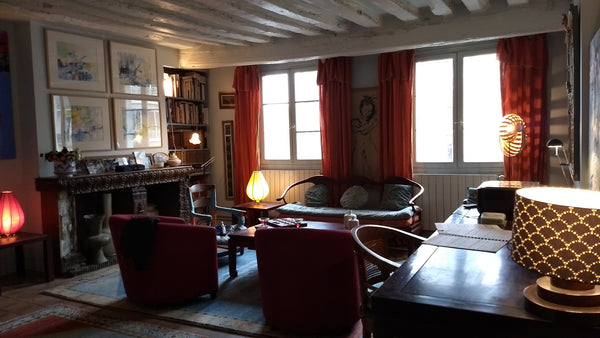 Picturesque duplex apartment of 1200 sq ft in the historical scenic heart of Par Houston, TX Picturesque duplex apartment in the heart of Paris Entire rental unit vacation rental 21274040