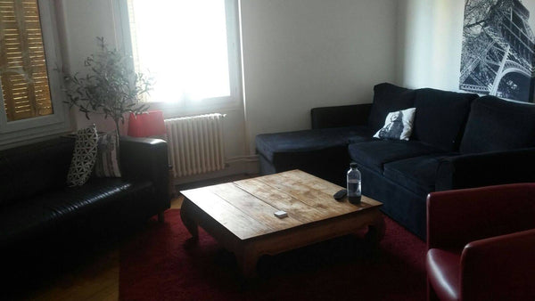 Room available in this flatshare with 5 young guys between 25 and 30 yo  (2 girl Lyon, France Room in a 200m² appartment Private room in rental unit vacation rental 11996531
