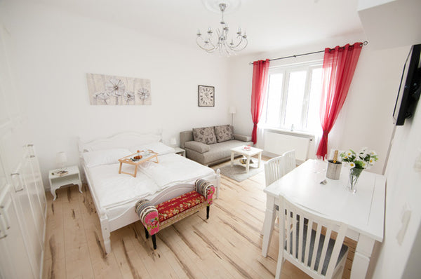 Luxurious and fully equipped city apartment in a quiet courtyard area. The apart Brunn am Gebirge, Austria Traditional Apartments Vienna- City Entire rental unit vacation rental 718684