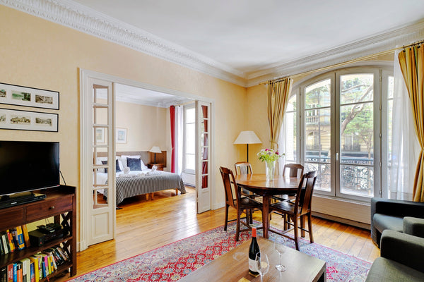 Located in Montmartre, this apartment is located just a few blocks north of the  Paris, France Clair de Lune (2 bedroom apartment in Montmartre) Entire rental unit vacation rental 5323085