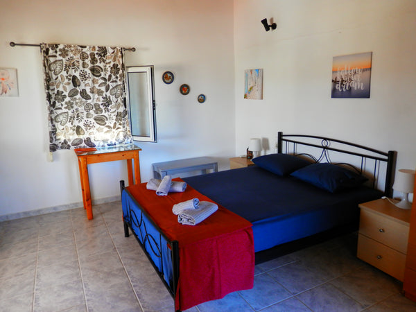 A new and very cosy flat ,  with nice sea and mountain view in one of the most h Pitsidia, Greece Cosy flat near Matala!!! Entire rental unit vacation rental 15695705