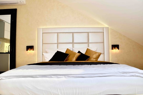 New attic apartment with an amazing view of Prague! Just 4 minutes from world-fa Hradec Kralove, Czechia Luxury apartment by all Prague highlights Entire rental unit vacation rental 632911222171311049