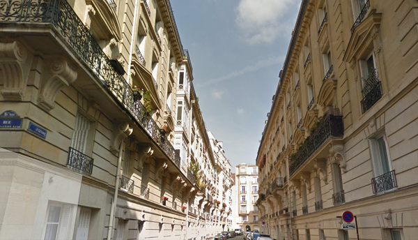 If you want to discover a quiet pretty and shopping-friendly neighbourhood, welc  Romantic flat near Eiffel Tower Private room in rental unit vacation rental 6184784