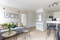 Walking distance from the Arc de Triomphe and the Champs-Elysees, the brand new  Paris, France Stylish apartment near the Champs Élysées 403 Entire rental unit vacation rental 23886501