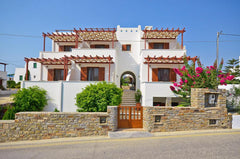 On the beautiful beach of Agia Anna, just 400 meters from the sea you find Anthi Melanes, Greece Anthi Studios Private room in serviced apartment vacation rental 18763715