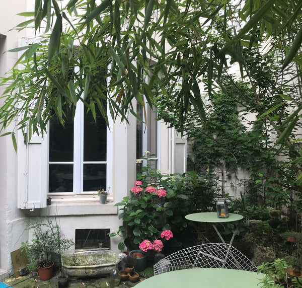 Fantastic Artist apartment in Belleville,  (60 m2) in the picturesque neighborho Paris, France Artist apartment 60m2 in Belleville Entire loft vacation rental 2271158