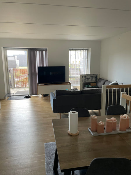 Denne lejlighed byder på en to plans lejlighed med åbent køkken, 3 værelser og 2 Copenhagen, Denmark Skøn to plan lejlighed med terrasse Entire rental unit vacation rental 671692790178453030