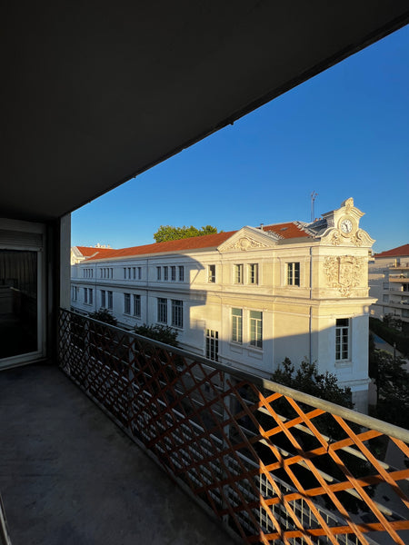 Profitez d'un logement élégant et spacieux dans l'un des quartiers les plus dyna Lyon, France Appartement plein coeur du 7eme arrondissement Entire rental unit vacation rental 701894009592152493