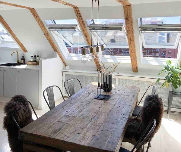 Lejlighed med bedste placering i København Ø. Helt stille sidegade, men med mass Copenhagen, Denmark Unik penthouse lejlighed tæt på centrum Entire rental unit vacation rental 24828512