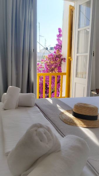 Recently renovated, center of Mykonos Town next to best restaurants an bars.<br  Milan, Italy Kipos Livinn_2 Room in boutique hotel vacation rental 51313444