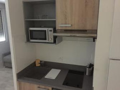 Dans une résidence neuve de haut standing, sécurisée et à 100m du Tram Ligne B " Bordeaux, France STUDIO 22m2 BORDEAUX Entire rental unit vacation rental 35777487