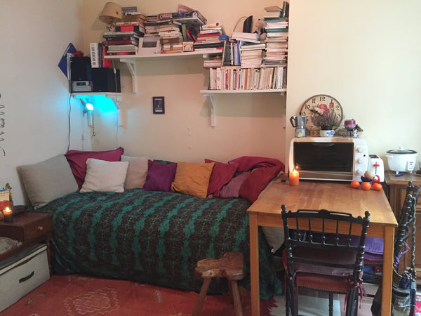Studio meublé, équipé et calme, au premier étage d'un immeuble agréable. Situé l Montpellier, France Au calme, le long du canal de l'Ourq,à la Villette Entire rental unit vacation rental 11365059
