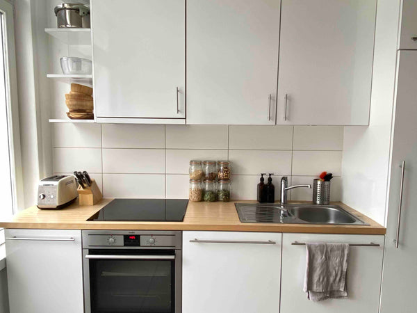 Enjoy your stay in Brussels in this quiet and elegant apartment ideally located  Brussels, Belgium Private space in a cute appartement . Private room in rental unit vacation rental 52754557