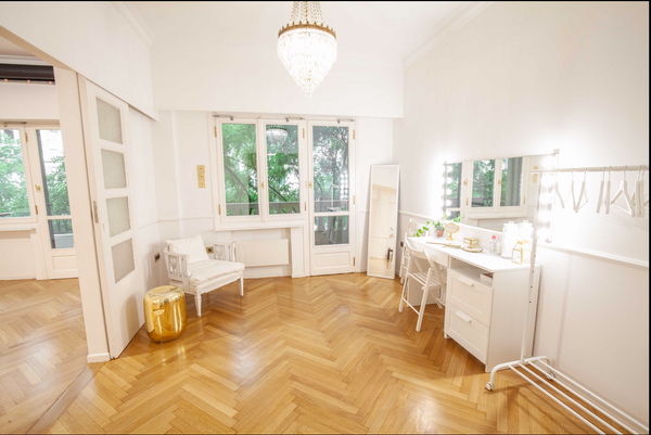This is a 150 sq. meter completely renovated & fully equipped 1950's apartment l Athens, Attica, Greece Completely Renovated luxurious Apartment Entire rental unit vacation rental 16985454
