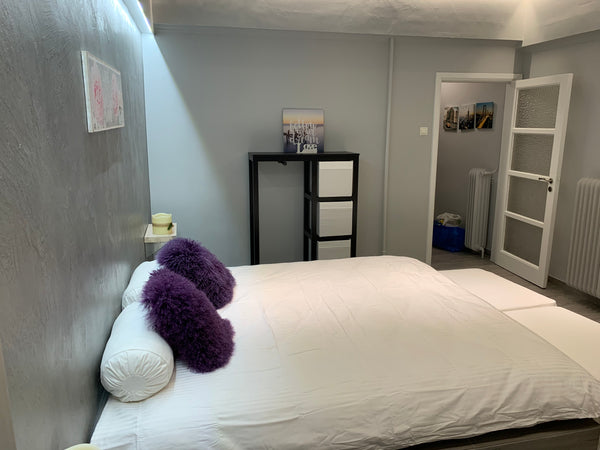 A charming  Studio Apartment in the heart of Kolonaki. Recently  refurbished to  Athens, Greece Charming Studio Apartment Entire rental unit vacation rental 1935897