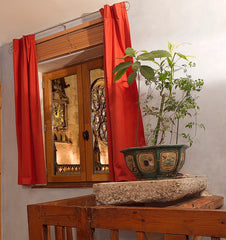 We would be delighted to welcome you to this charming apartment which is located  Charming flat with 2 levels-360° view-the Old Lyon Entire rental unit vacation rental 651267050450532742