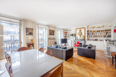 This lovely vacation rental is located in the historical Marais district in a ty Paris, France Lovely two bedrooms apartment in Marais Entire rental unit vacation rental 423502