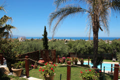 <b>The space</b><br />A private villa holiday situated in the hamlet of Pirgos,  Maleme, Greece villa Palma, Pool, Lawns, Sea View Entire villa vacation rental 708211