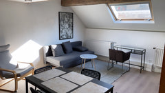 Ce logement unique est proche de tous les sites et commodités, ce qui facilite l  Magnifique et Unique Appartement à Bruxelles Entire rental unit vacation rental 651298281979473745