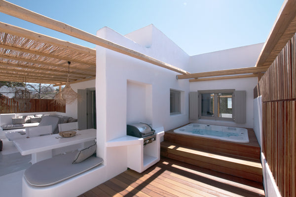 Set in one of the most privileged locations of northeastern Paros, Potami Phos i Greece Potami Home by Rocks Estates Entire rental unit vacation rental 27270894