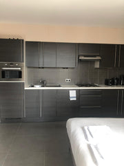This amazing studio is located in a nice and calm neighborhood, within 850 meter Brussels, Belgium Studio Expo Center Entire rental unit vacation rental 668733646695961058