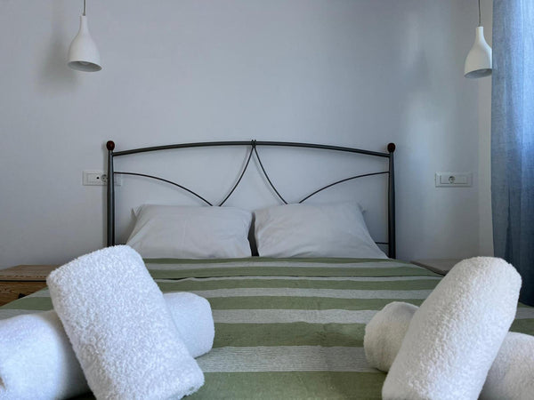 Cozy apartment with a double size bed, a fully equipped kitchen, private bathroo Civitavecchia, Italy SUN STUDIO 1 - CLOSE TO 180 SUNSET BAR Entire rental unit vacation rental 49316472