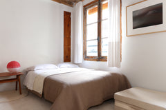 Located rue des rosiers, in the middle of Le Marais / Saint Paul, this 28 sqm ap Paris, France Rue des rosiers, Le Marais, 28sqm Entire rental unit vacation rental 4421517