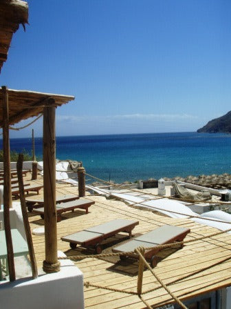 Studio for two guests (with double bed or two singles ) with private balcony/ver Greece SEAVIEW STUDIO BY THE BEACH FOR 2!! Cycladic home vacation rental 2812213