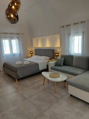 <b>License number</b><br />1135480  White shadows 3 Cycladic home vacation rental 49254555