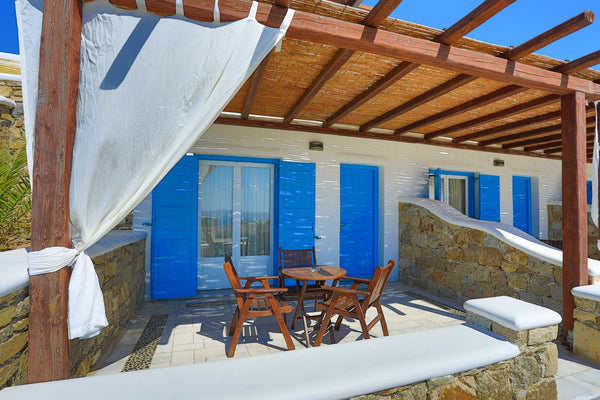 Maganos Suite Ena, a tranquil Mykonos suite type Apartment,  enjoys a shared poo Peloponnisos Dytiki Ellada ke Ionio, Greece Maganos Suite Ena Entire rental unit vacation rental 39879577