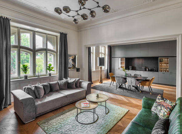 This beautifuly designed 3 Bedroom Apartment offers spacious living area that is  Three Bedrooms Apartment MN6 Luxury Suites Entire serviced apartment vacation rental 48948832