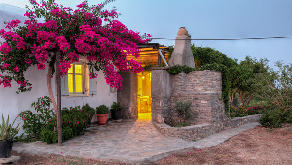 “Aloe” is a recently renovated country house. Surrounded by a beautiful garden a Marpissa, Greece 