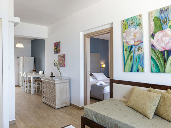 Note: You can directly book the best price if your travel dates are available, a Cyprus Grand One Bedroom for 5 persons Entire rental unit vacation rental 662753703802801432