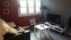 Situé à deux pas de la place St Pierre, l'appartement est situé au cœur  du cent Bordeaux, France Duplex 40m2 - très calme - Place de la Bourse Entire rental unit vacation rental 22255564