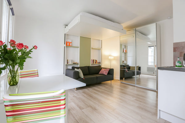 <b>The space</b><br />Nice studio flat located in a very lively and creative are Paris, France Lovely Studio Flat in Bastille. Entire rental unit vacation rental 1075591