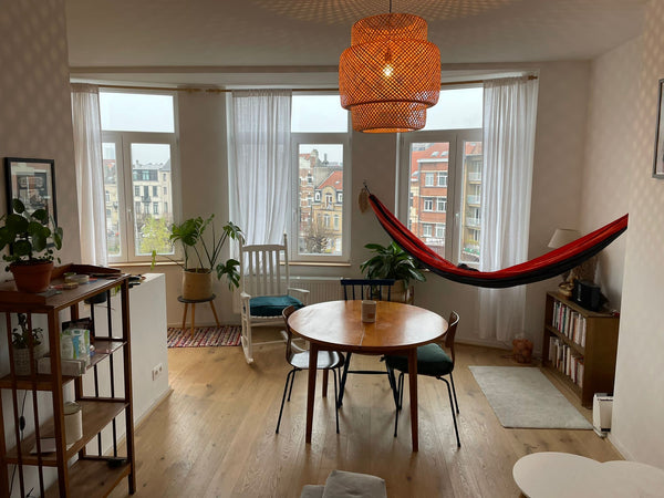 Cosy appartement de 55 m2 entièrement rénové en 2021, à deux pas de la place Mei Ottignies-Louvain-la-Neuve, Belgium Appartement cosy et lumineux, Bruxelles Entire rental unit vacation rental 53995691