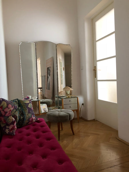 The flat is located in the exklusive diplomatic districht. All sights in the cen Vienna, Austria Großzügige Wohnung im Diplomatenviertel Entire rental unit vacation rental 26348948
